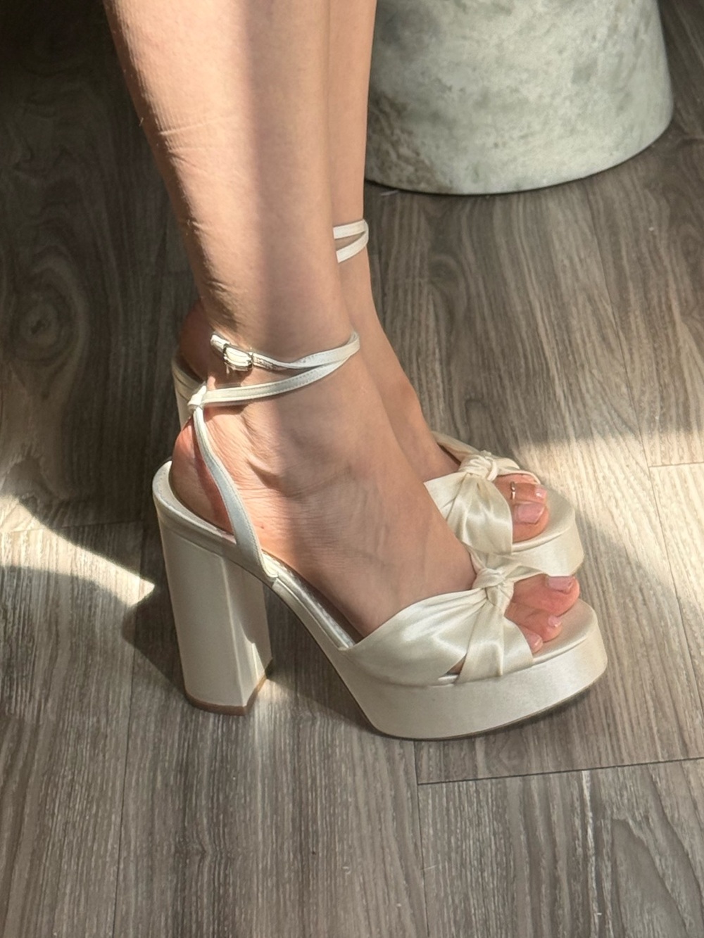 Bella Belle Serafina Ivory Silk Bow Platform Block Heels Bridal Wedding 8.5